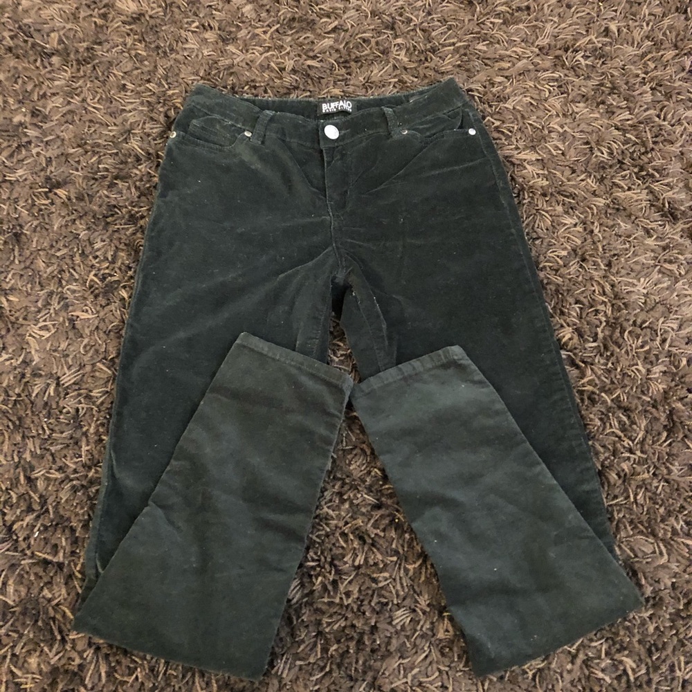 Women’s black buffalo jeans size 6 velvet Euc